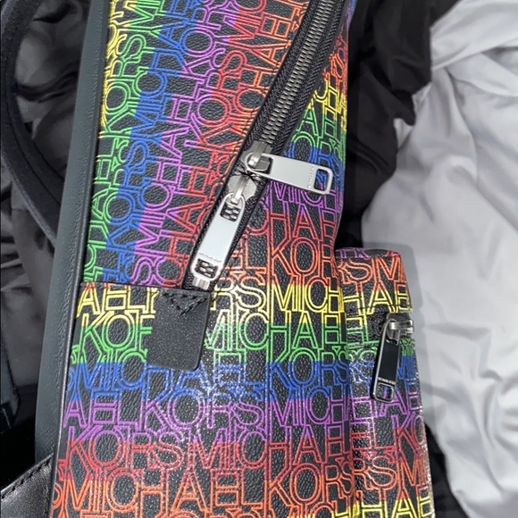 Authentic Men’s Michael Kors backpack - Picture 3 of 5